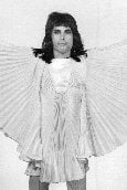 Фредди Меркьюри в костюме ангела